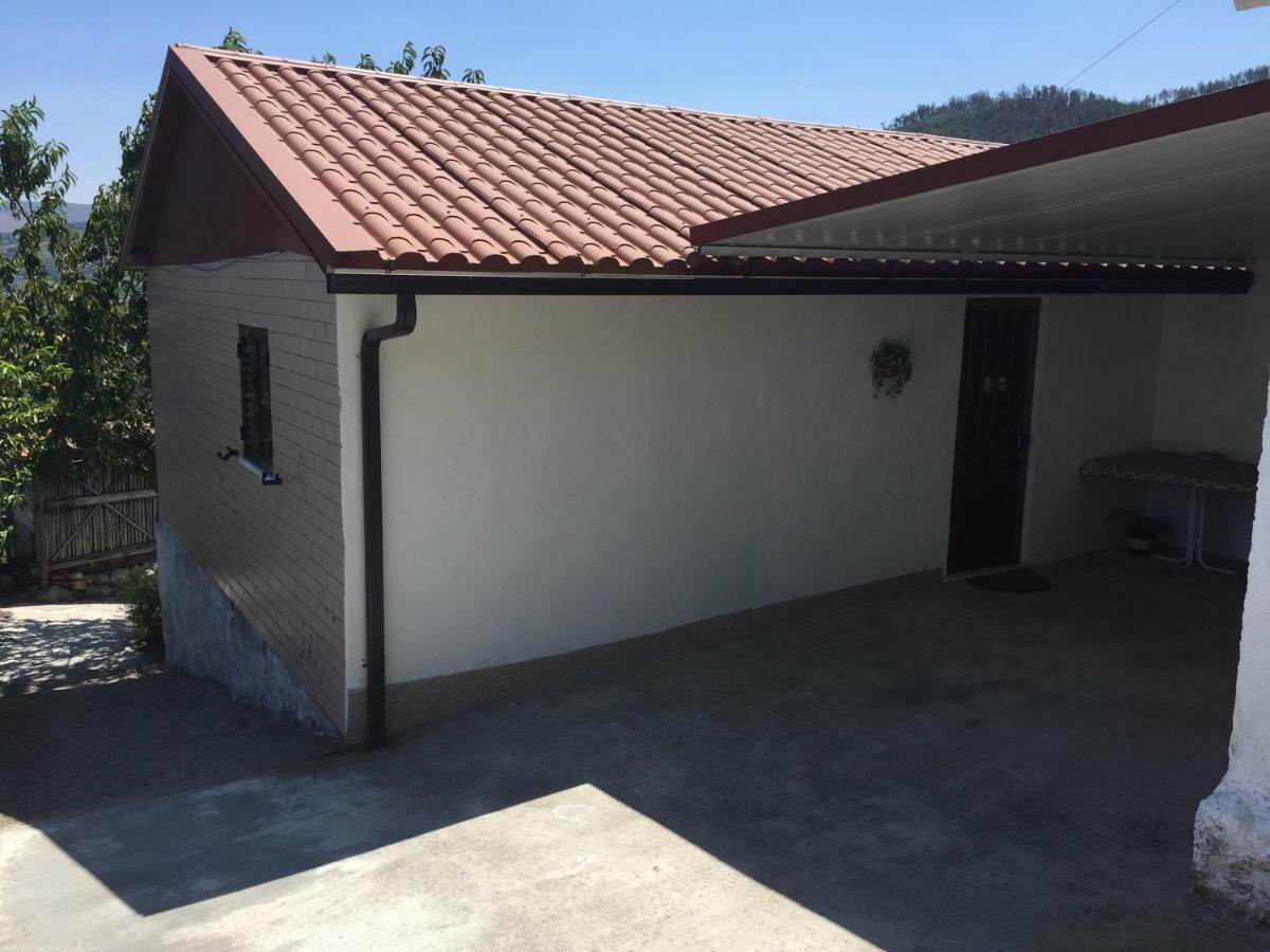 Alojamento Da Ribeirinha Carquere Exterior photo